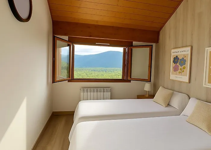 Vista Pirineos, Wifi Y Petfriendly Semesterbostad
